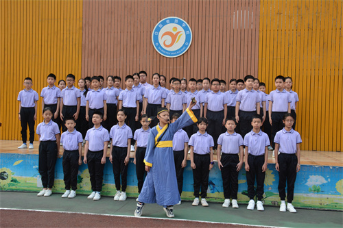 1678066066811080272.jpg DSC_0106.jpg