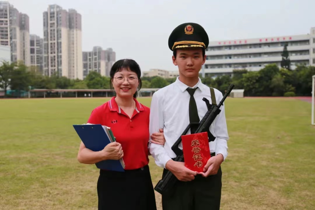 1664186565372028703.jpg 2 (2).jpg