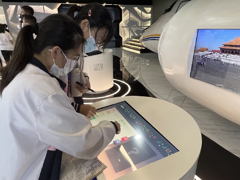 1683186927337094902.jpg 12.jpg