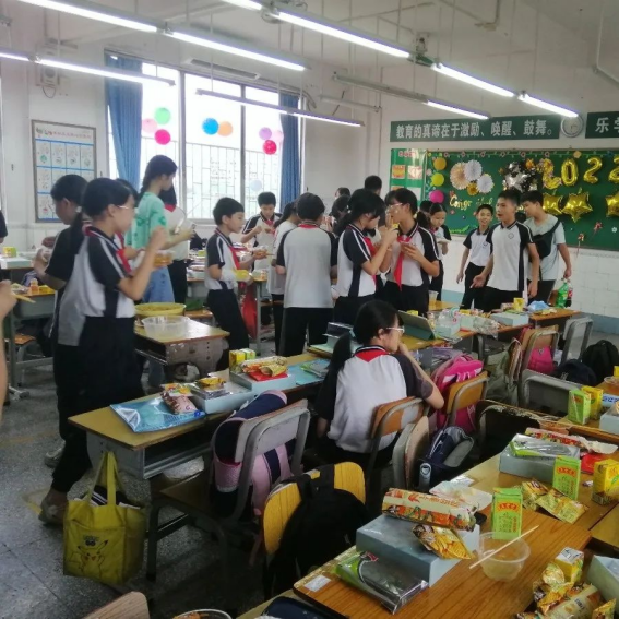 1657376071859074418.png wps22.png