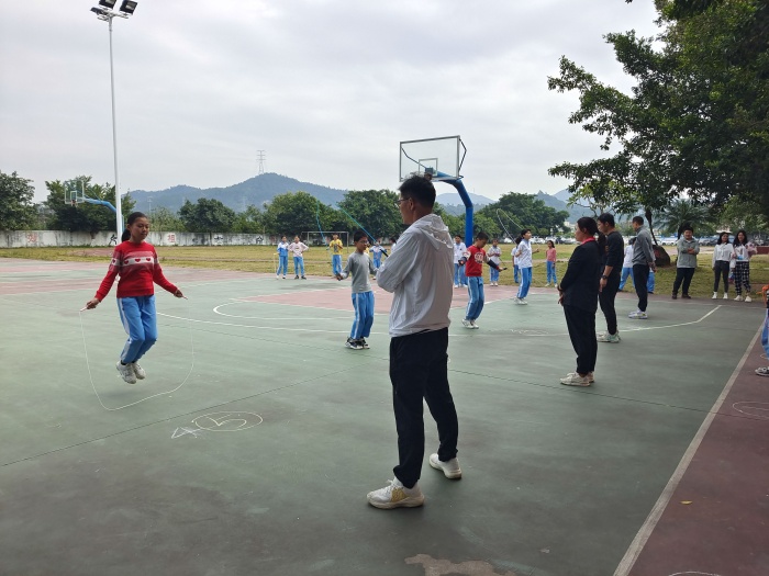 神灣神舟學(xué)校第24屆體育節(jié)活動(dòng) (5).jpg