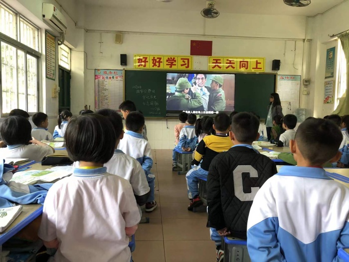 12.13 神灣神舟學(xué)校開展第八個國家公祭日 (2).jpg