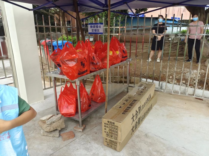 20221116神灣中心小學(xué)敬老院獻(xiàn)愛心活動(dòng)6.jpg
