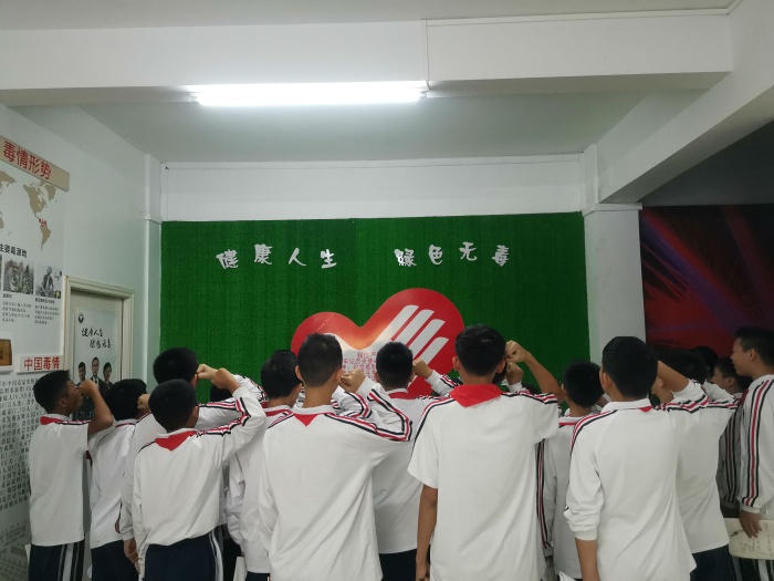 2021年11月11日 港口中學(xué)參加鎮(zhèn)禁毒教育7.jpg