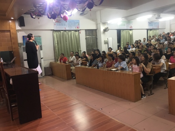 神灣神舟學(xué)校2019年春家庭教育講座 (2).JPG