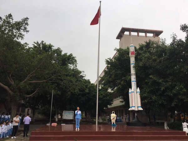 神灣神舟學(xué)校開展10月13日少先隊建隊日主題教育活動活動集錦 (5).jpg