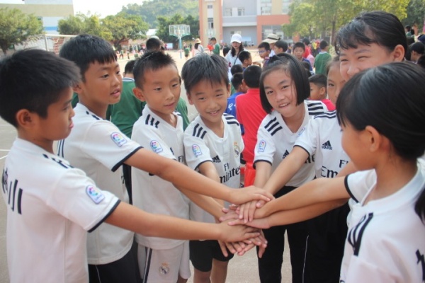 20191104神灣中心小學(xué)2019年運動會照片 (1).PNG