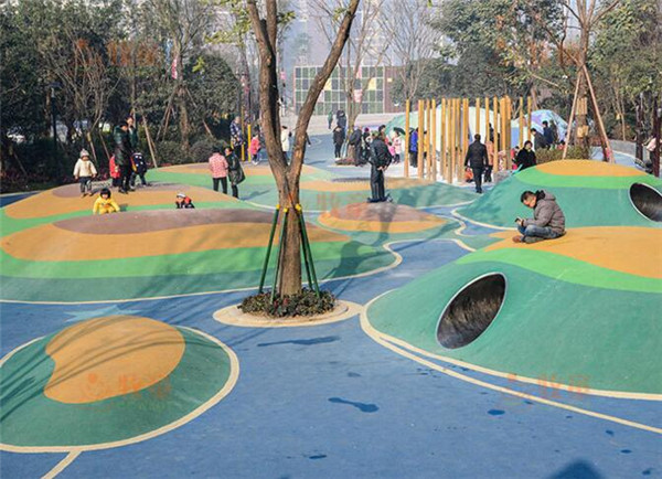 EPDM現(xiàn)澆<a href=http://www.wwwyw99966.com target=_blank class=infotextkey>塑膠跑道</a> EPDM現(xiàn)澆<a href=http://www.wwwyw99966.com target=_blank class=infotextkey>塑膠跑道</a>