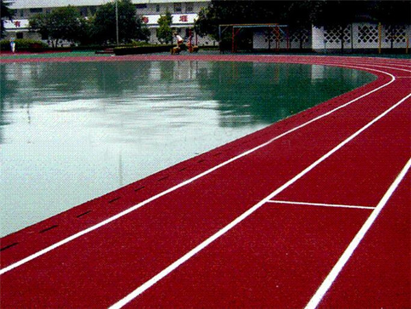 環(huán)保混合型<a href=http://www.wwwyw99966.com target=_blank class=infotextkey>塑膠跑道</a>
