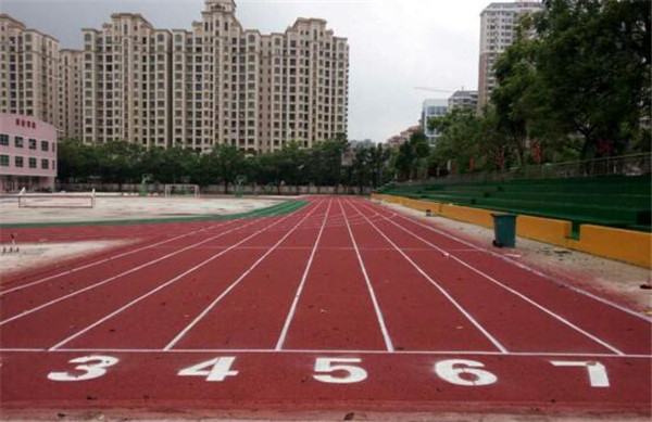 epdm透氣型<a href=http://www.wwwyw99966.com target=_blank class=infotextkey>塑膠跑道</a> epdm透氣型<a href=http://www.wwwyw99966.com target=_blank class=infotextkey>塑膠跑道</a>