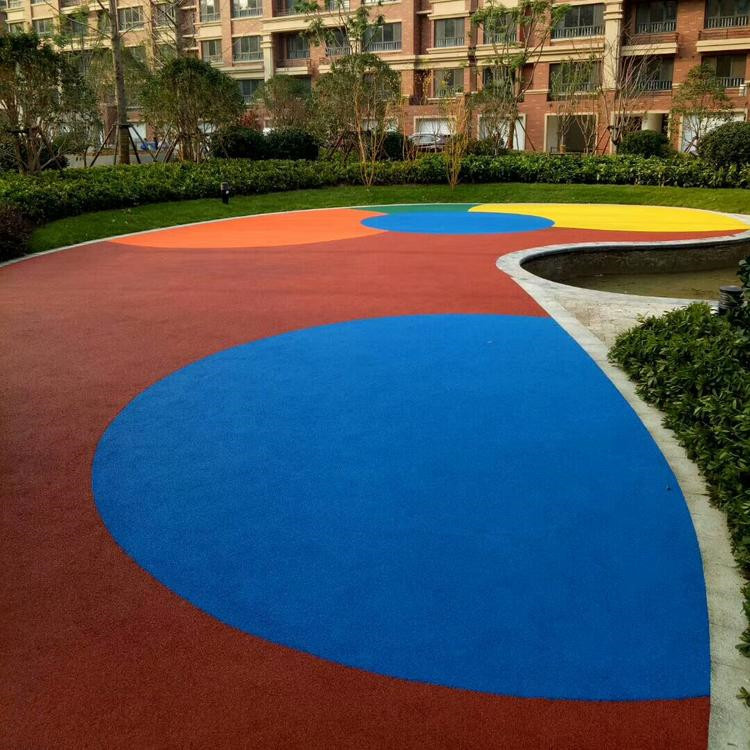 河北旭康體育供應 小區(qū)<a href=http://www.wwwyw99966.com target=_blank class=infotextkey>塑膠跑道</a> EPDM環(huán)保<a href=http://www.wwwyw99966.com target=_blank class=infotextkey>塑膠跑道</a> 施工