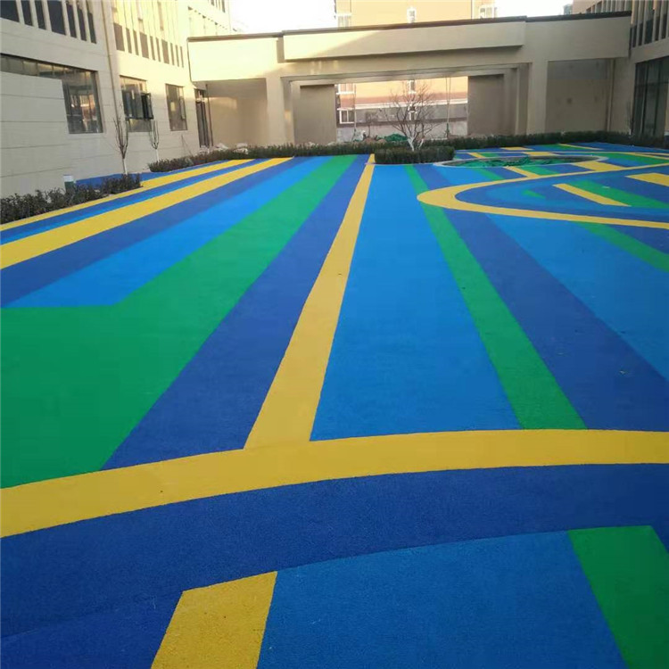 義發(fā) 操場(chǎng)<a href=http://www.wwwyw99966.com target=_blank class=infotextkey>塑膠跑道</a> <a href=http://www.wwwyw99966.com target=_blank class=infotextkey>塑膠跑道</a>鋪設(shè) <a href=http://www.wwwyw99966.com target=_blank class=infotextkey>塑膠跑道</a>