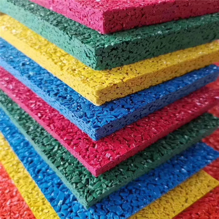 義發(fā)供應 學校操場<a href=http://www.wwwyw99966.com target=_blank class=infotextkey>塑膠跑道</a> 校園<a href=http://www.wwwyw99966.com target=_blank class=infotextkey>塑膠跑道</a> 公園<a href=http://www.wwwyw99966.com target=_blank class=infotextkey>塑膠跑道</a> <a href=http://www.wwwyw99966.com target=_blank class=infotextkey>塑膠跑道</a>鋪設