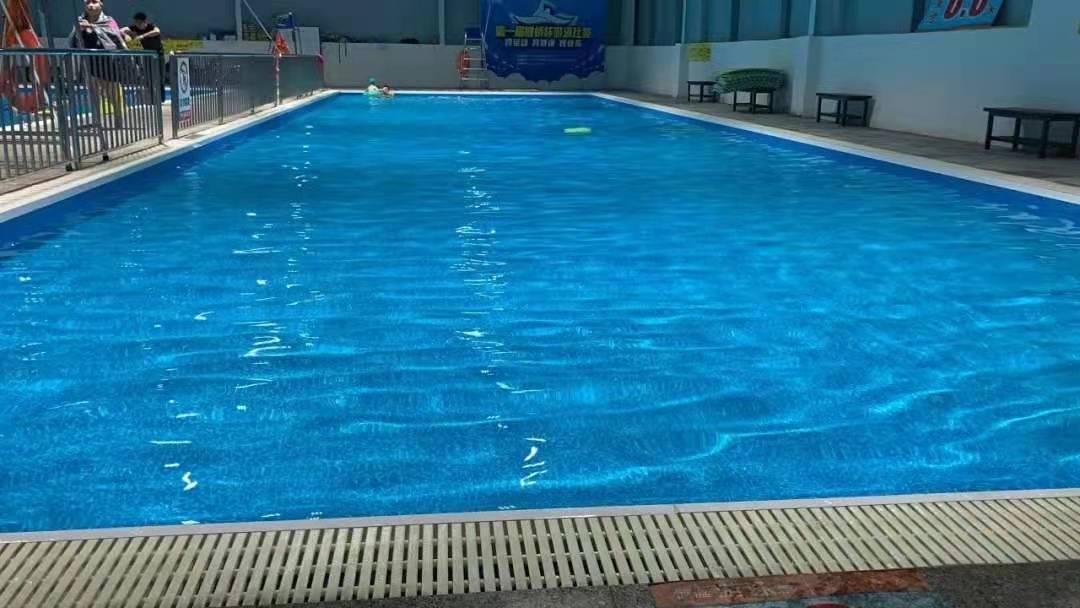 長(zhǎng)洲恒溫游泳館