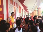 桂畔小學藝術(shù)社團舉行期末匯報展演