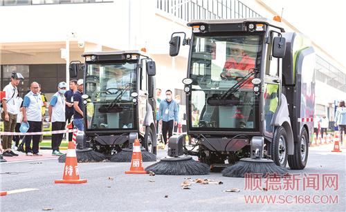 垃圾分類記得清 機械設(shè)備用得順