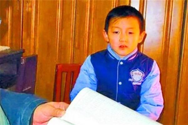 荒唐至極？河南一8歲男童竟入伍成為特種兵，他有什么特異功能？