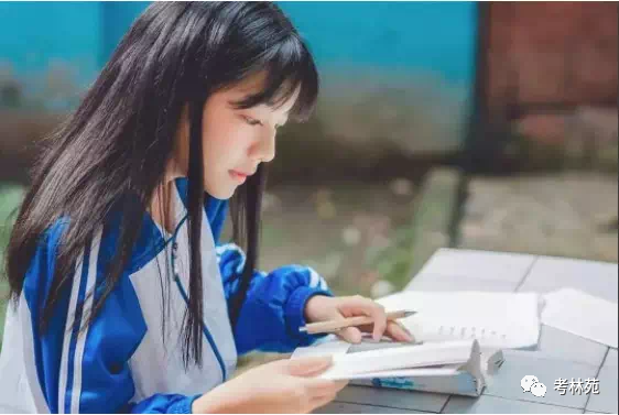 背誦那么多課文有啥用？智慧就是記憶力，好處妙不可言