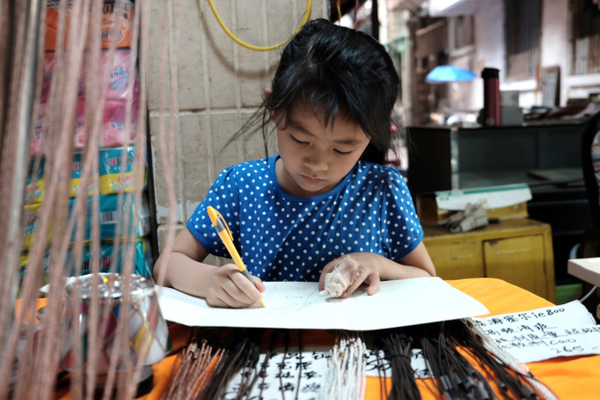 9歲小學生因“特殊體質”火了，一做數(shù)學題就過敏，醫(yī)生解釋亮了