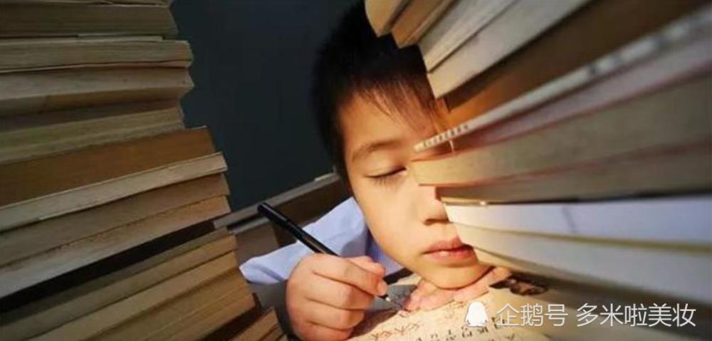 北大教授一針見血：當(dāng)前的教育雙軌制，成了家庭資源投入的無底洞