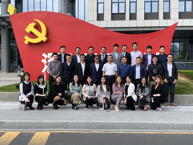 3月11日-12日，區(qū)委統(tǒng)戰(zhàn)部開(kāi)展“福田區(qū)港澳僑臺(tái)青年學(xué)黨史、談兩會(huì)” 系列活動(dòng)1_副本.jpg