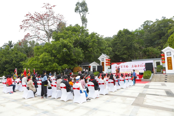 陽(yáng)光雍?。涸凇安蛔呋仡^路”的發(fā)聲地 傳承紅色基因