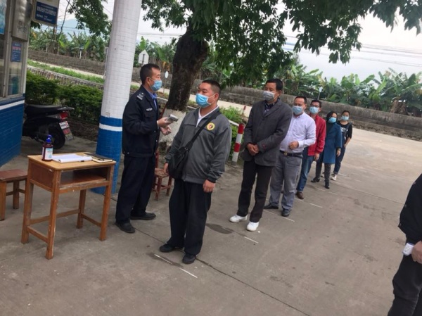 神灣神舟學校2020年春季學期開學防控應急演練 (7).JPG