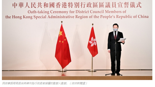 澳防長(zhǎng)不知“碰肘禮”，韓防長(zhǎng)“無奈”示范，網(wǎng)友：真是個(gè)笨蛋