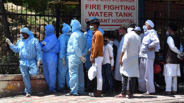 大陸疫苗接種率超70%，印媒反應(yīng)大，島內(nèi)擔(dān)憂“莫德納混打高端”