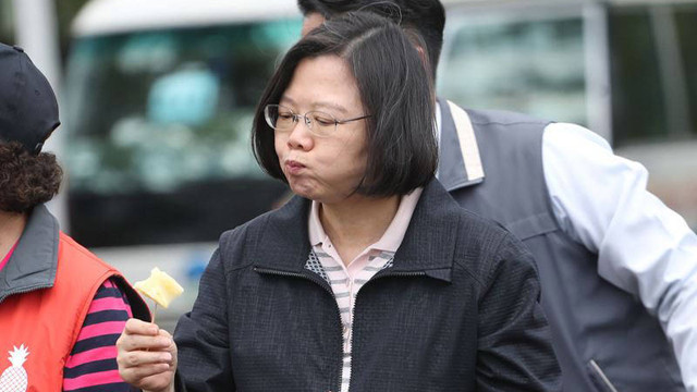 蔡當(dāng)局要登門造訪，立陶宛很激動，想撬開歐洲大門？