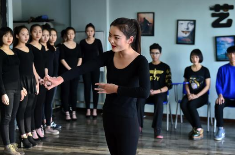 藝考不是高考“捷徑”，別再被表面給“欺騙”了，一定要三思后行