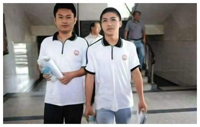 7年前，江西2位“奪刀少年”，因救全車(chē)人錯(cuò)過(guò)高考，現(xiàn)在怎么樣了？