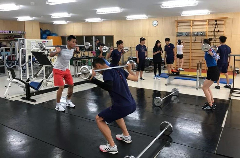 體育產(chǎn)業(yè) 體育產(chǎn)業(yè)