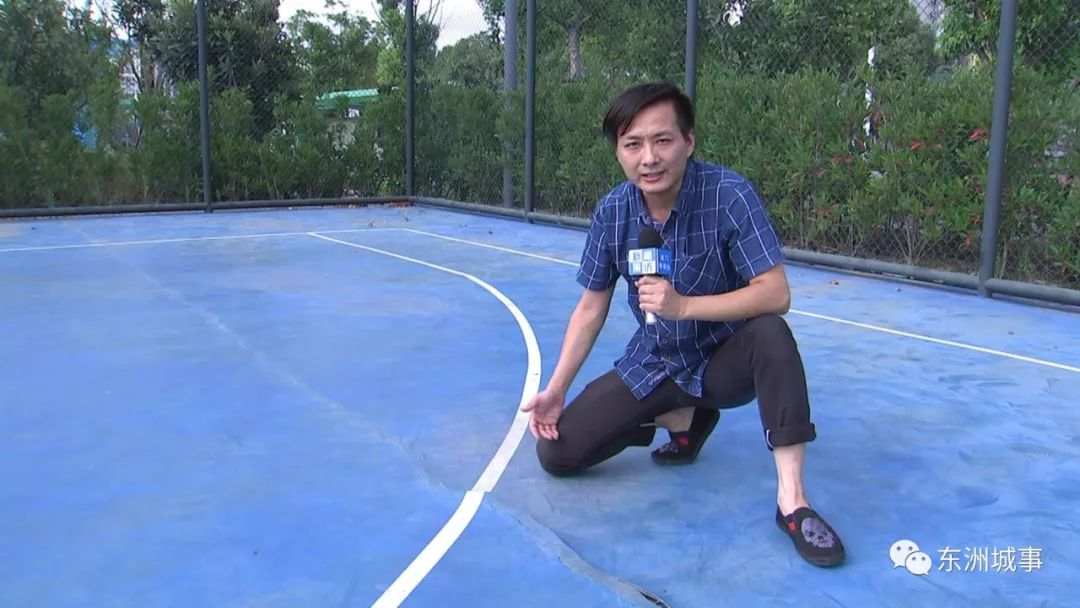 籃球場塑膠地面破裂修復(fù)