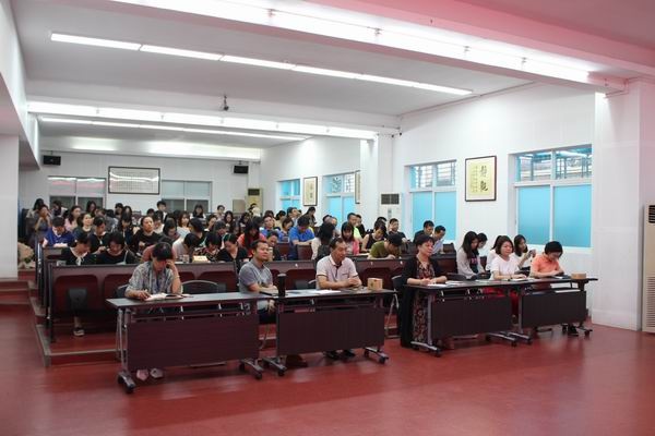 調整大小 edf840da97445b0a5375d6381aebbdd.jpg