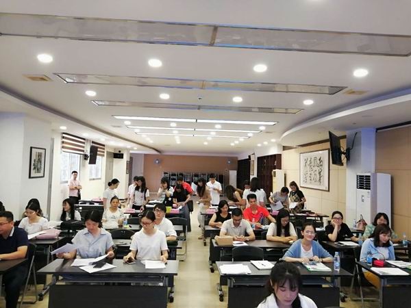 調(diào)整大小 f50639ae23ccecc6ed5d2e65713ccf7.jpg