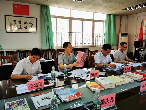 調(diào)整大小 18af7559f2b3fe0cf9fbe981b666bbb.jpg