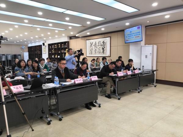 調(diào)整大小 cd077063927b5ae44c5af4aa5dab382.jpg