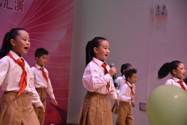 小組唱《共同長大》.jpg