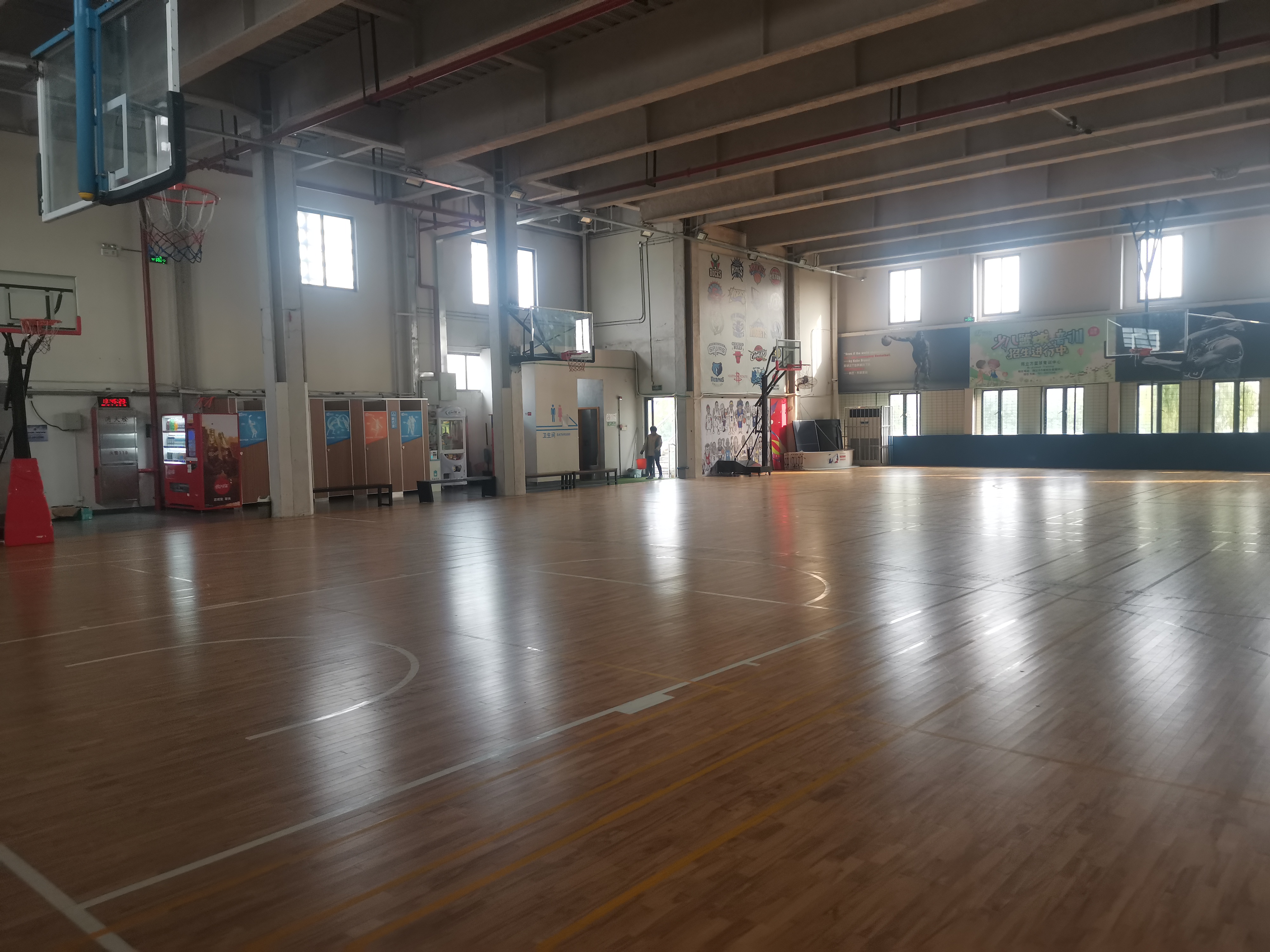 騎馬機(jī) 騎馬機(jī)