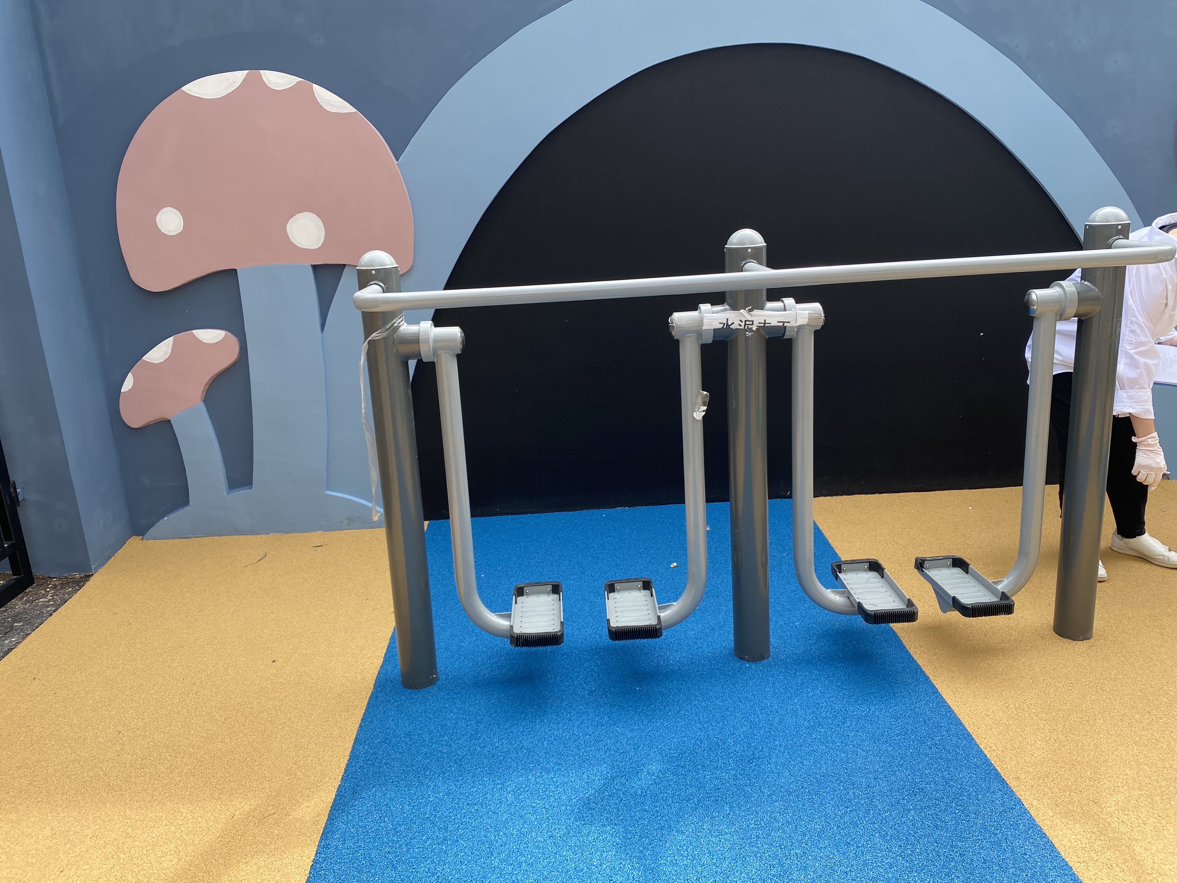 二位智能太空漫步機(jī) 二位智能太空漫步機(jī)