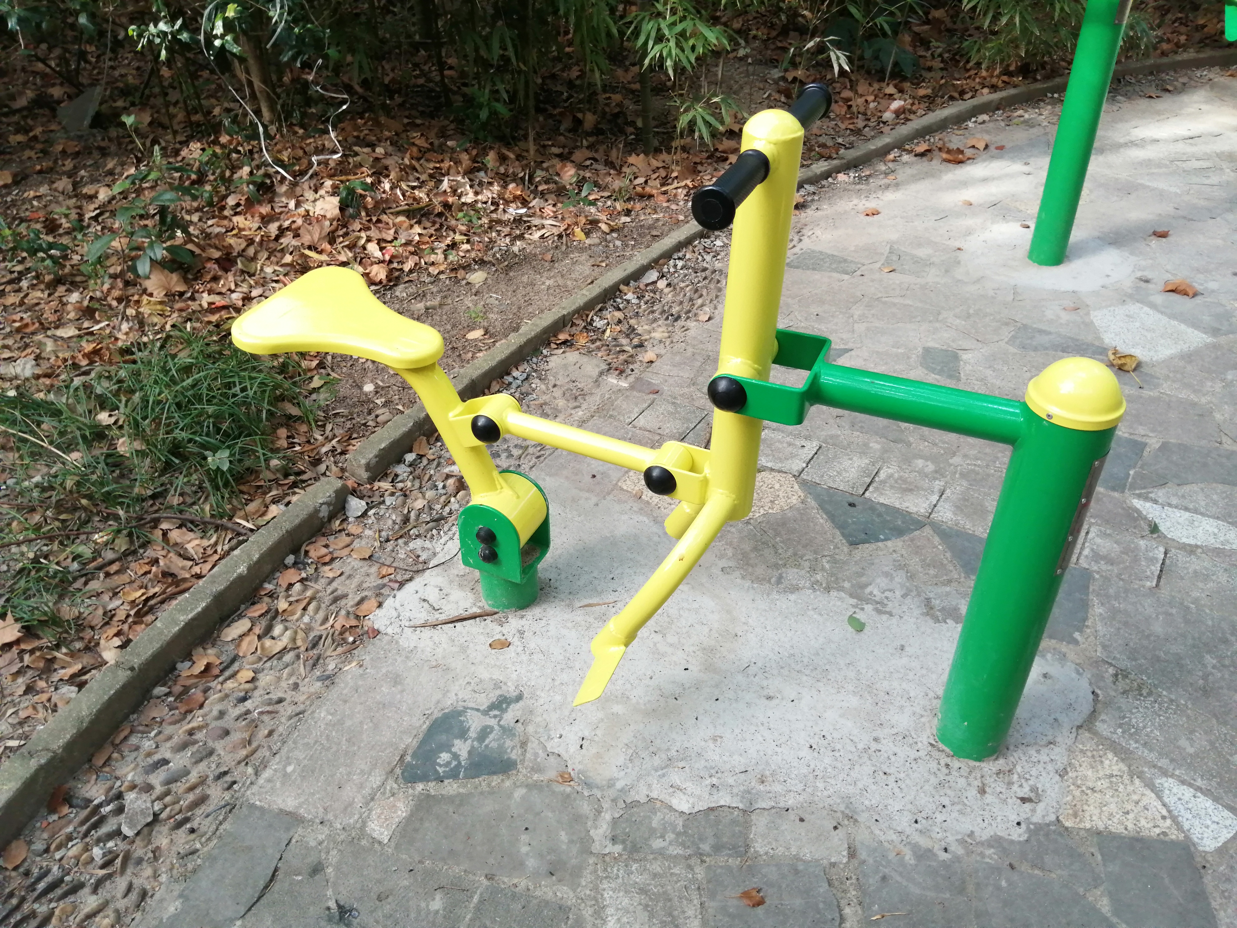 健騎機(jī) 健騎機(jī)