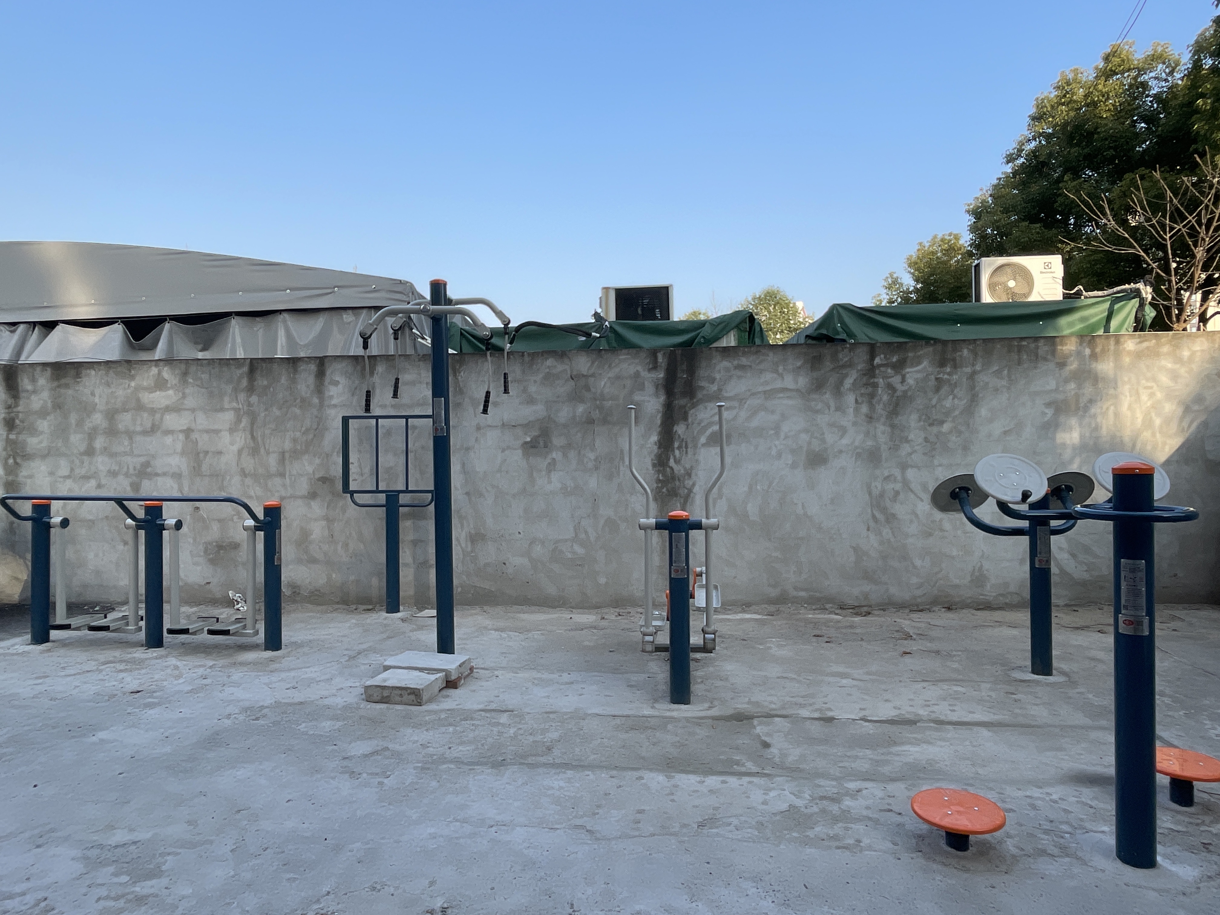 昌七成山路963弄健身點