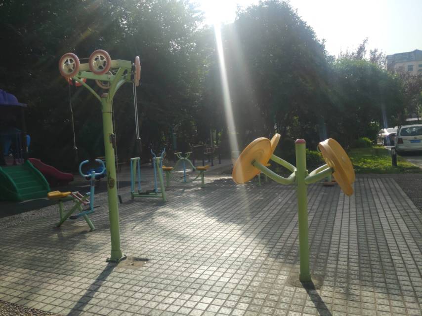 齊五居委博文家園健身點(diǎn)