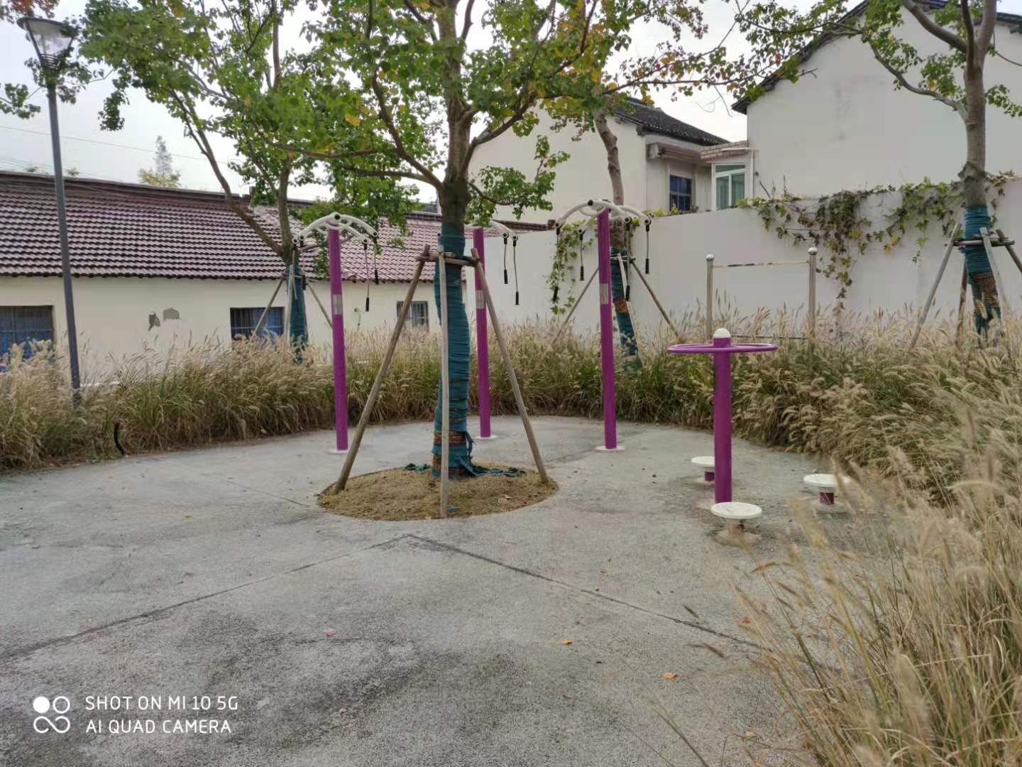 塘灣村浦?路健身點(diǎn)