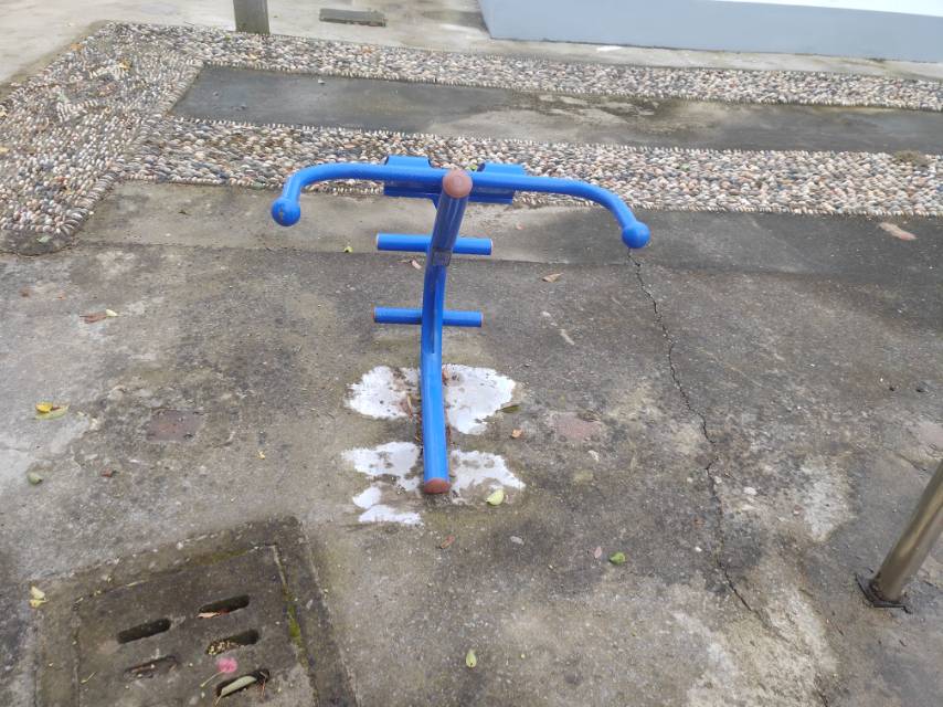 背肌訓練器 背肌訓練器