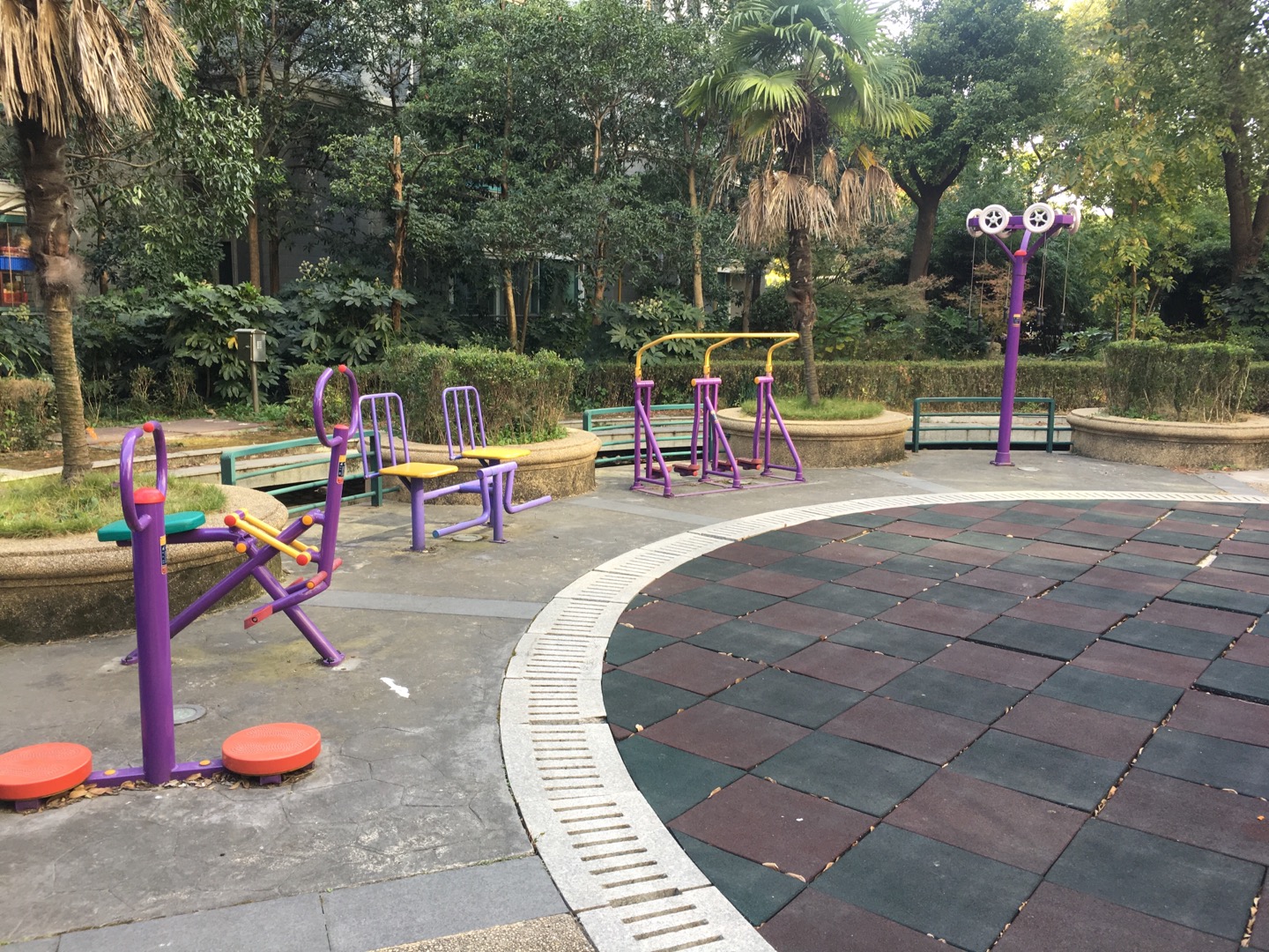 龍陽花苑三期苑點