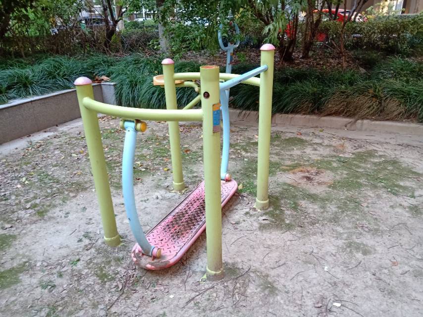 晃板健身器 晃板健身器