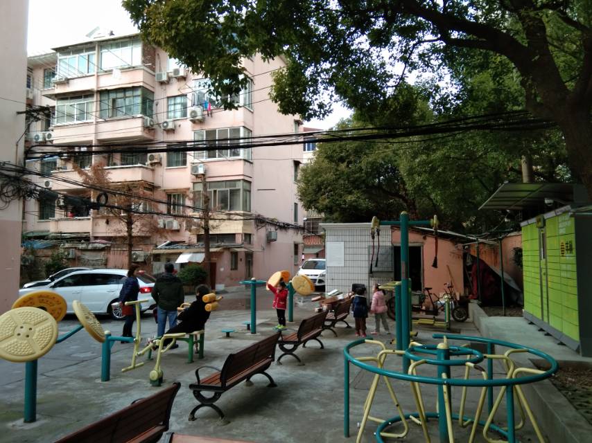 長(zhǎng)橋新村居健身點(diǎn)(1)