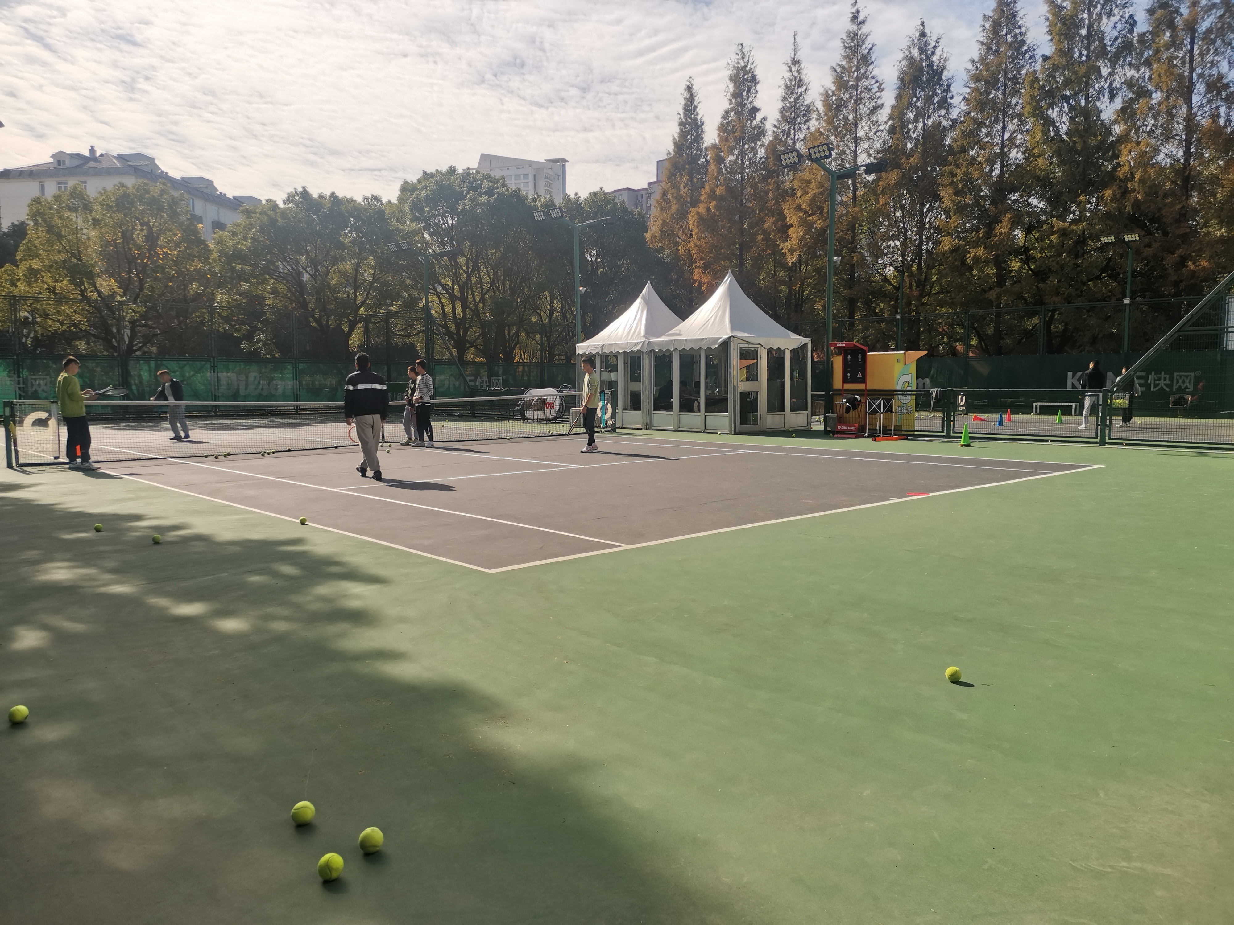 騎馬機(jī) 騎馬機(jī)